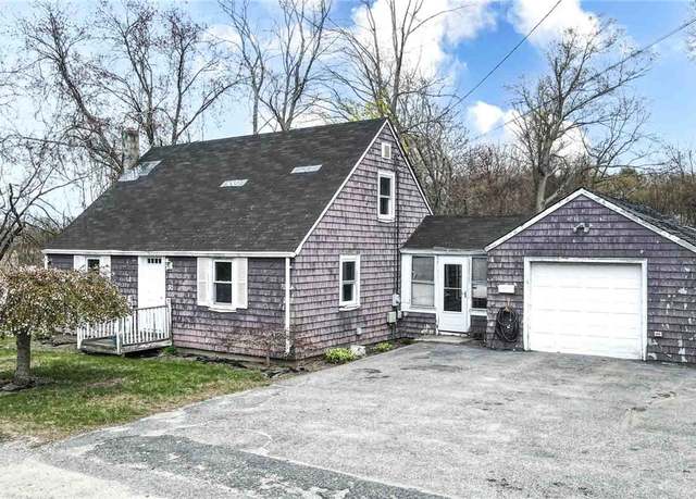 Property at 30 Uphill Ave, Warwick, RI 02886, 3 beds, 1 bath