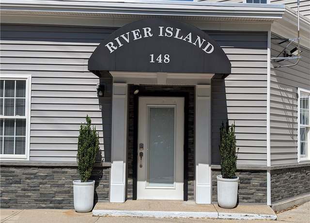 Property at 148 Bernon St #15, Woonsocket, RI 02895, 2 beds, 1 bath