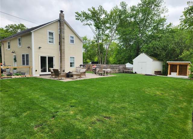 Property at 155 Hatchery Rd, North Kingstown, RI 02852, 2 beds, 1.5 baths