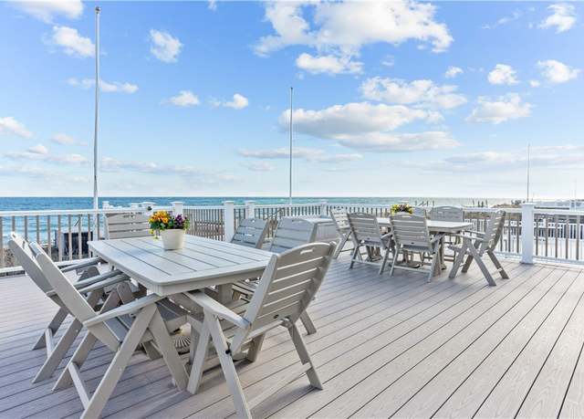 Property at 399 Atlantic Ave, Westerly, RI 02891, 3 beds, 3.5 baths