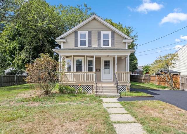 Property at 15 Spruce Ave, Cranston, RI 02910, 3 beds, 1 bath