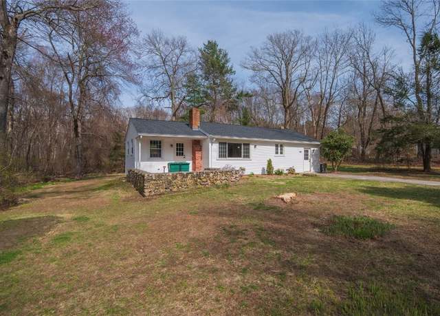 Property at 247 Quaker Ln, Scituate, RI 02857, 3 beds, 1 bath