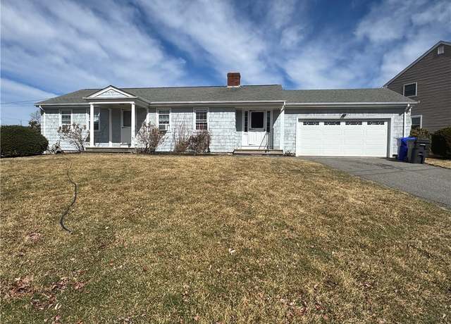 Property at 32 Maxfield Ave, East Providence, RI 02914, 2 beds, 1 bath