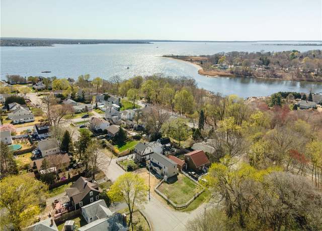 Property at 88 General Hawkins Dr, Warwick, RI 02888, 3 beds, 1.5 baths