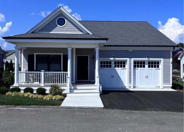 Property at 6 Bentley Ln, Coventry, RI 02816, 2 beds, 2 baths