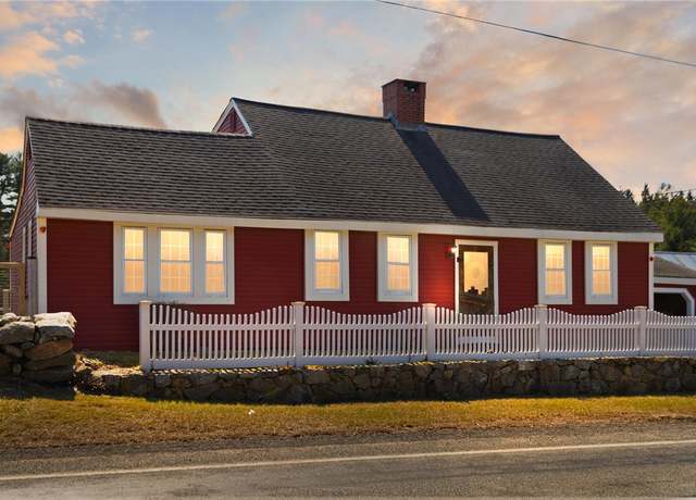 Property at 220 Plainfield Pike, Scituate, RI 02857, 3 beds, 2 baths