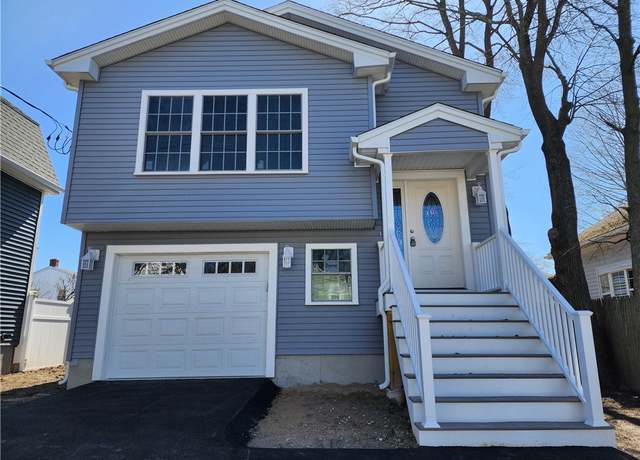 Property at 68 Westwood Ave, Cranston, RI 02905, 3 beds, 2 baths