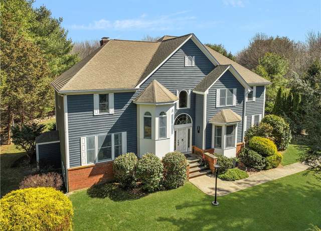 Property at 95 Pheasant Dr, East Greenwich, RI 02818, 4 beds, 4 baths