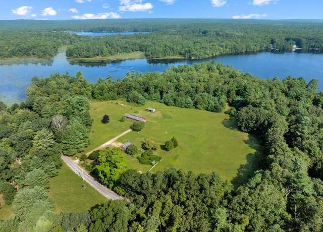 Property at 423 North Rd, Hopkinton, RI 02873, 2 beds, 1 bath