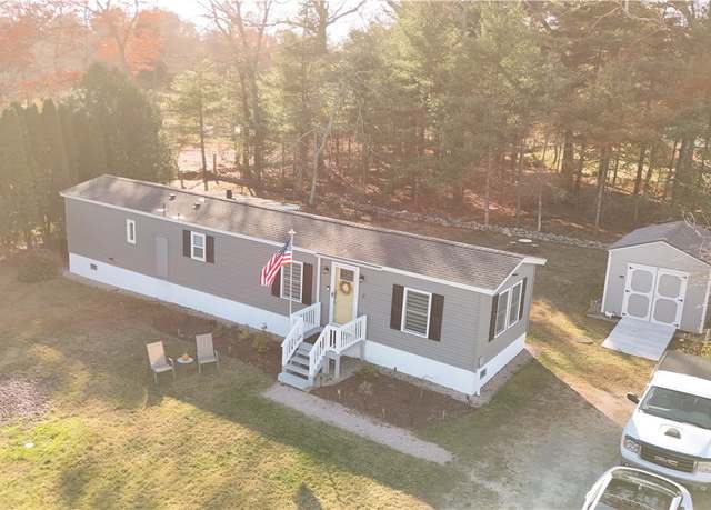 Property at 465 4 Gardiner Rd, Richmond, RI 02892, 2 beds, 1 bath