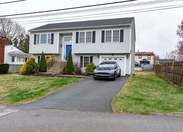 Property at 10 Flanders St, Johnston, RI 02919, 3 beds, 2.5 baths