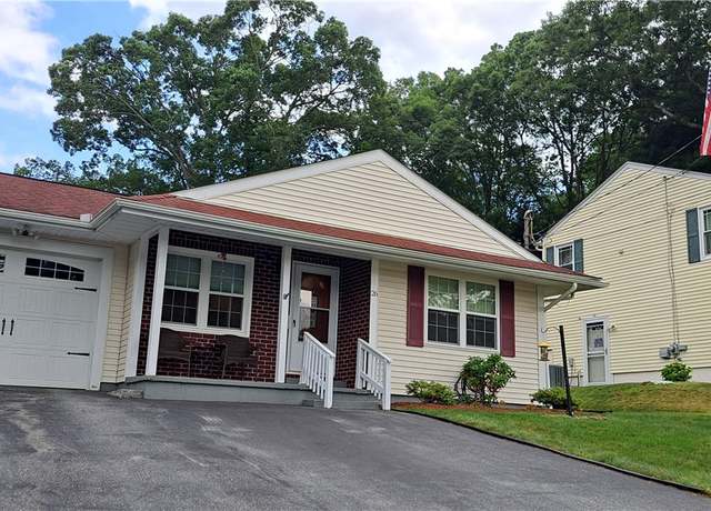 Property at 26 Morton Ave, Johnston, RI 02919, 3 beds, 1.5 baths