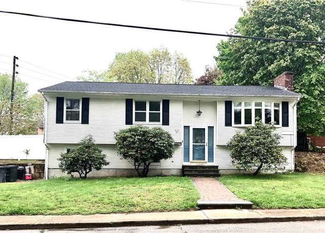 Property at 101 Hedley Ave, Johnston, RI 02919, 3 beds, 2 baths