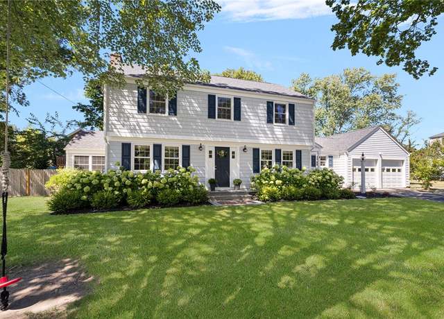 Property at 5 Lee Rd, Barrington, RI 02806, 3 beds, 2.5 baths