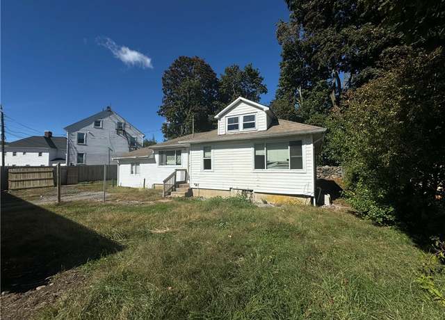 Property at 507 Washington St, Coventry, RI 02816, 4 beds, 1 bath