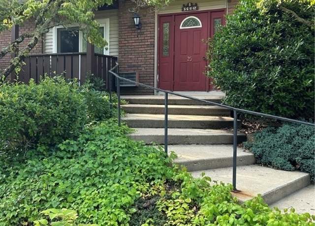 Property at 25 School St #4, Westerly, RI 02891, 1 bed, 1 bath