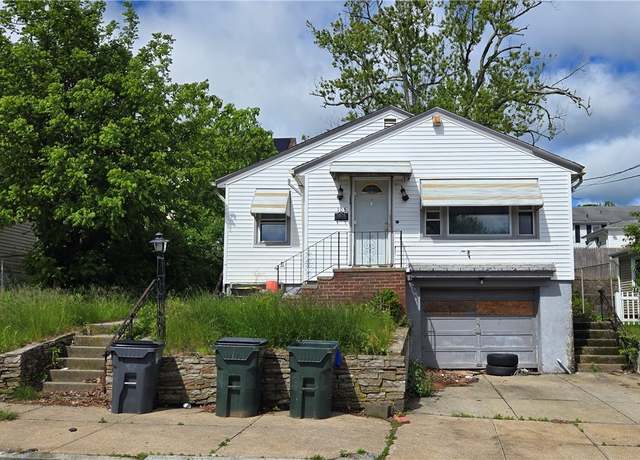 Property at 105 Pemberton St, Providence, RI 02908, 3 beds, 1 bath