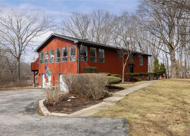 Property at 33 Oak St, North Providence, RI 02911, 3 beds, 2 baths