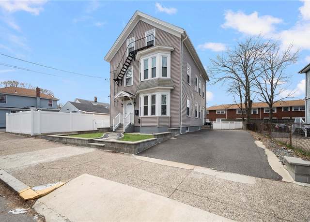 Property at 21 Brewster St, Pawtucket, RI 02860, 6 beds, 3 baths