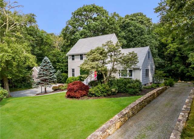 Property at 15 Bramblewood Cross Rd, Little Compton, RI 02837, 3 beds, 2 baths