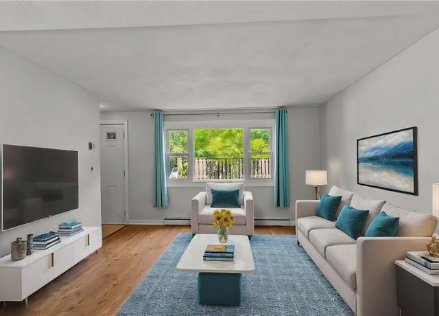 Property at 163 Chadsey Rd #2, North Kingstown, RI 02852, 2 beds, 1 bath