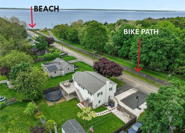 Property at 118 Pettee Ave, North Kingstown, RI 02852, 3 beds, 2 baths
