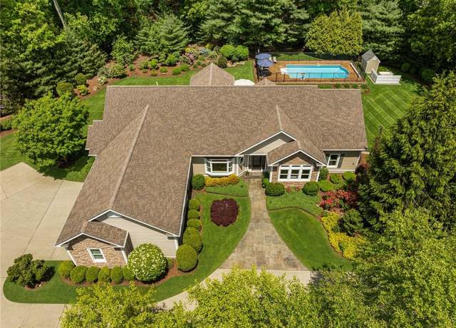 Property at 2271 Middle Rd, East Greenwich, RI 02818, 3 beds, 3 baths