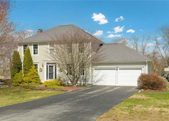 Property at 70 West Passage Dr, Portsmouth, RI 02871, 3 beds, 2.5 baths