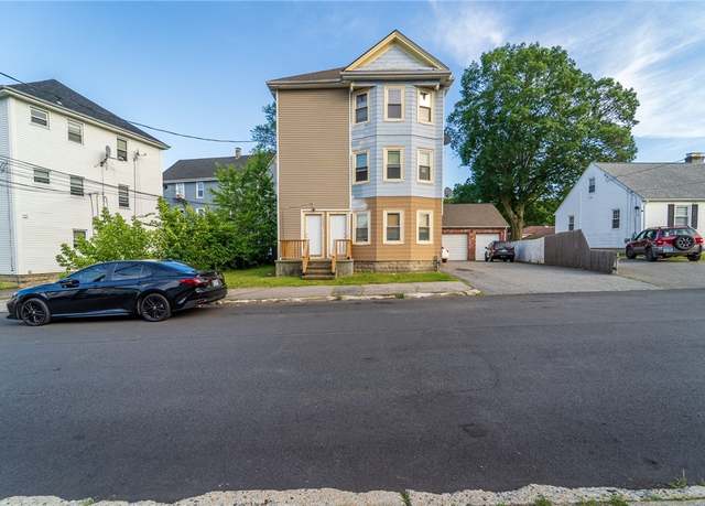 Property at 12 14 Fairview Ave, Pawtucket, RI 02860, 8 beds, 4 baths