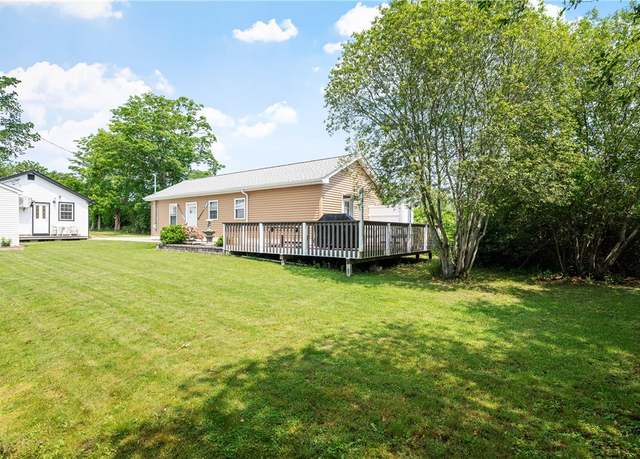 Property at 882 Point Judith Rd, Narragansett, RI 02882, 4 beds, 1.5 baths