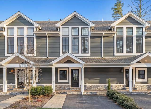 Property at 4 D White Hawk Rdg, Richmond, RI 02898, 2 beds, 2.5 baths