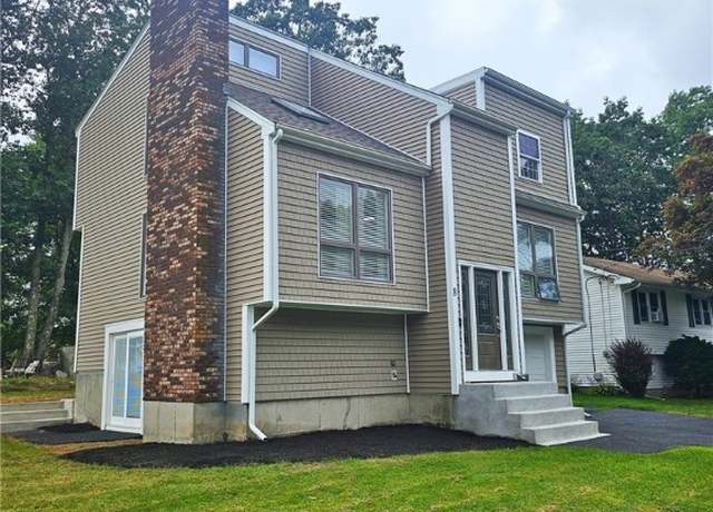Property at 8 Bicentennial Way, North Providence, RI 02909, 4 beds, 2.5 baths