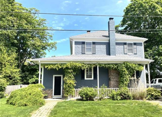 Property at 21 Carpenter Ave, Barrington, RI 02806, 4 beds, 2.5 baths