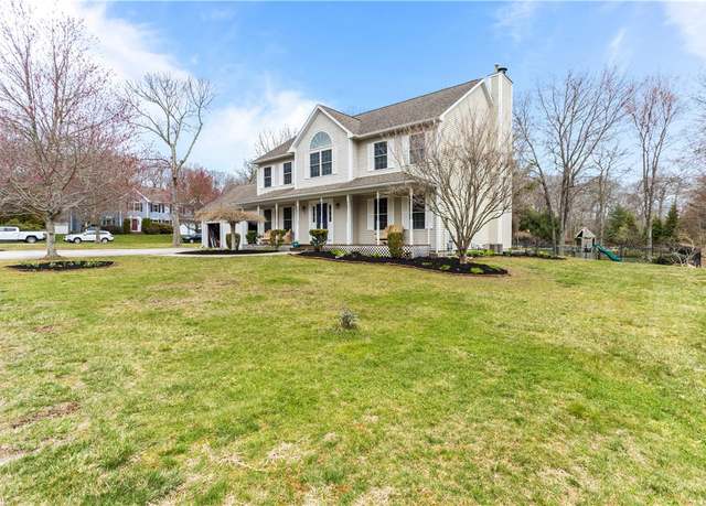 Property at 317 Windmill Dr, South Kingstown, RI 02879, 4 beds, 2.5 baths