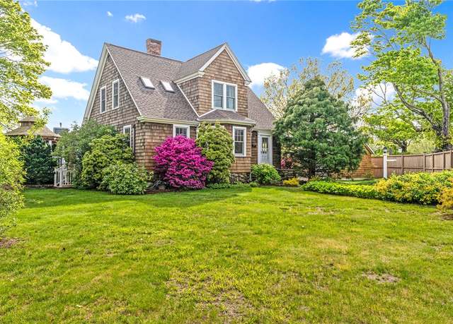 Property at 286 Kingstown Rd, Narragansett, RI 02882, 2 beds, 2.5 baths