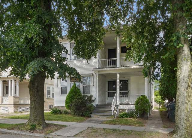 Property at 715 Academy Ave, Providence, RI 02908, 4 beds, 2 baths