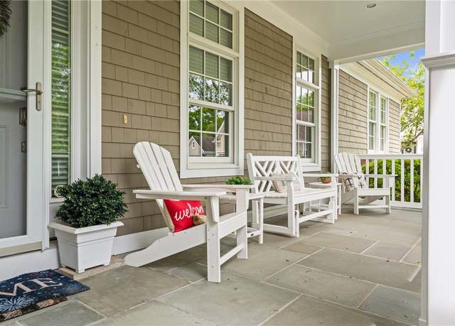 Property at 11 Newbury Dr, Westerly, RI 02891, 2 beds, 3.5 baths