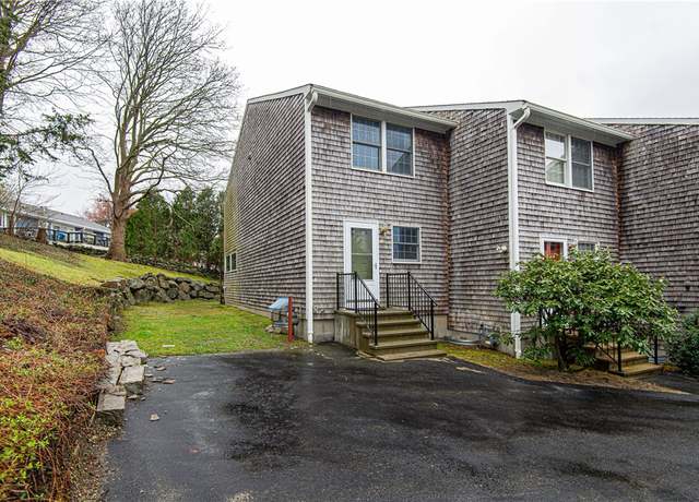 Property at 45 Sakonnet East St, Tiverton, RI 02878, 2 beds, 1.5 baths