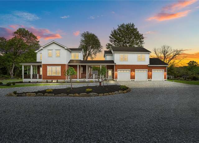 Property at 50 Prospect Ave, Jamestown, RI 02835, 4 beds, 4.5 baths