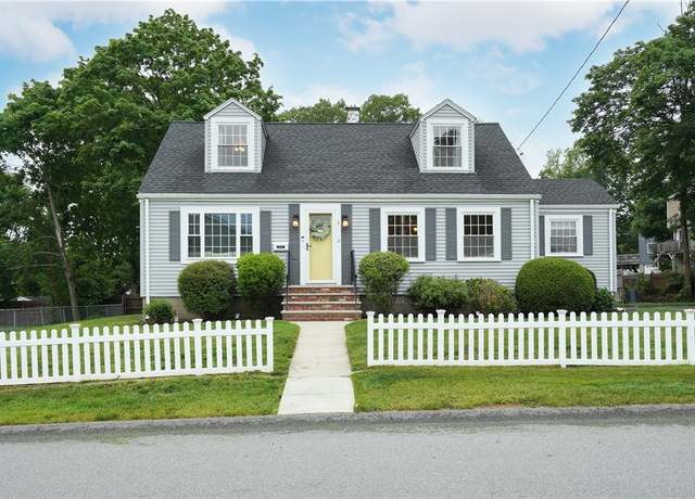 Property at 12 Cumberland St, Cumberland, RI 02864, 3 beds, 1 bath