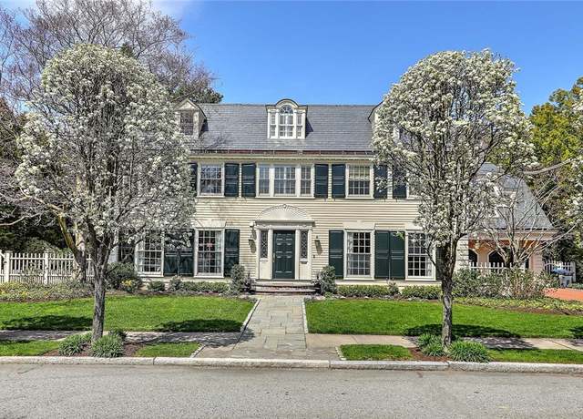 Property at 750 Elmgrove Ave, Providence, RI 02906, 6 beds, 5.5 baths