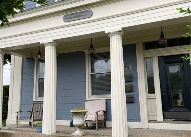 Property at 54 Friendship St Unit B2, Westerly, RI 02891, 1 bed, 1 bath