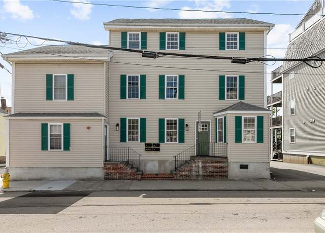 Property at 621 623 Thames St Unit C, Newport, RI 02840, 2 beds, 2 baths