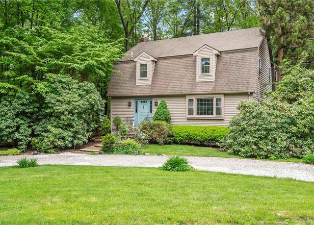 Property at 105 Newell Dr, Cumberland, RI 02864, 3 beds, 3 baths