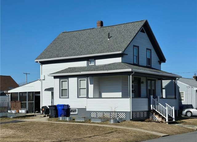 Property at 76 Irving Ave, East Providence, RI 02914, 3 beds, 1 bath