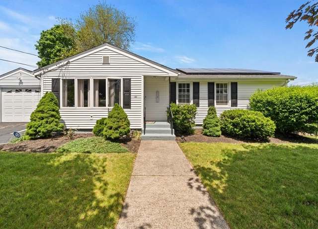 Property at 26 City View Pkwy, Johnston, RI 02919, 3 beds, 2 baths