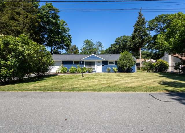 Property at 69 Haverhill Ave, Warwick, RI 02886, 3 beds, 1 bath
