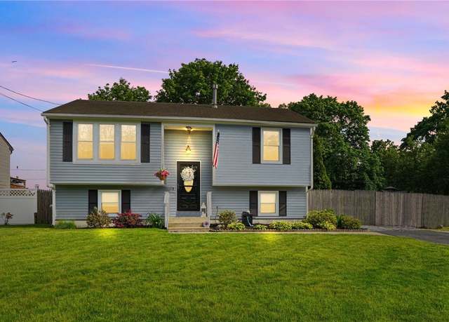 Property at 60 River Vue Ave, Warwick, RI 02889, 3 beds, 1.5 baths
