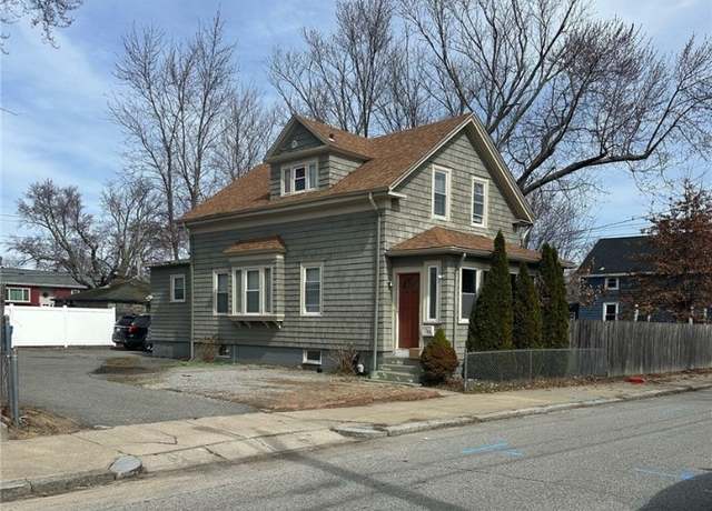 Property at 321 Smith St, Cranston, RI 02905, 3 beds, 2 baths