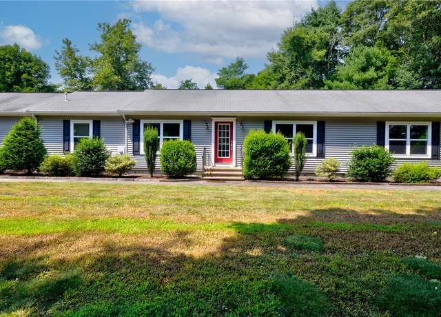 Property at 22 Waites Corner Rd, South Kingstown, RI 02892, 4 beds, 3 baths